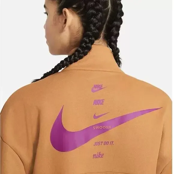 Nike Women's Sportswear Swoosh Half-ZIP Fleece Top - Picture 2 of 8